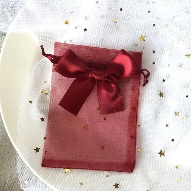 Мешочки из органзы для кондитерских изделий и мыла с бордовым узлом