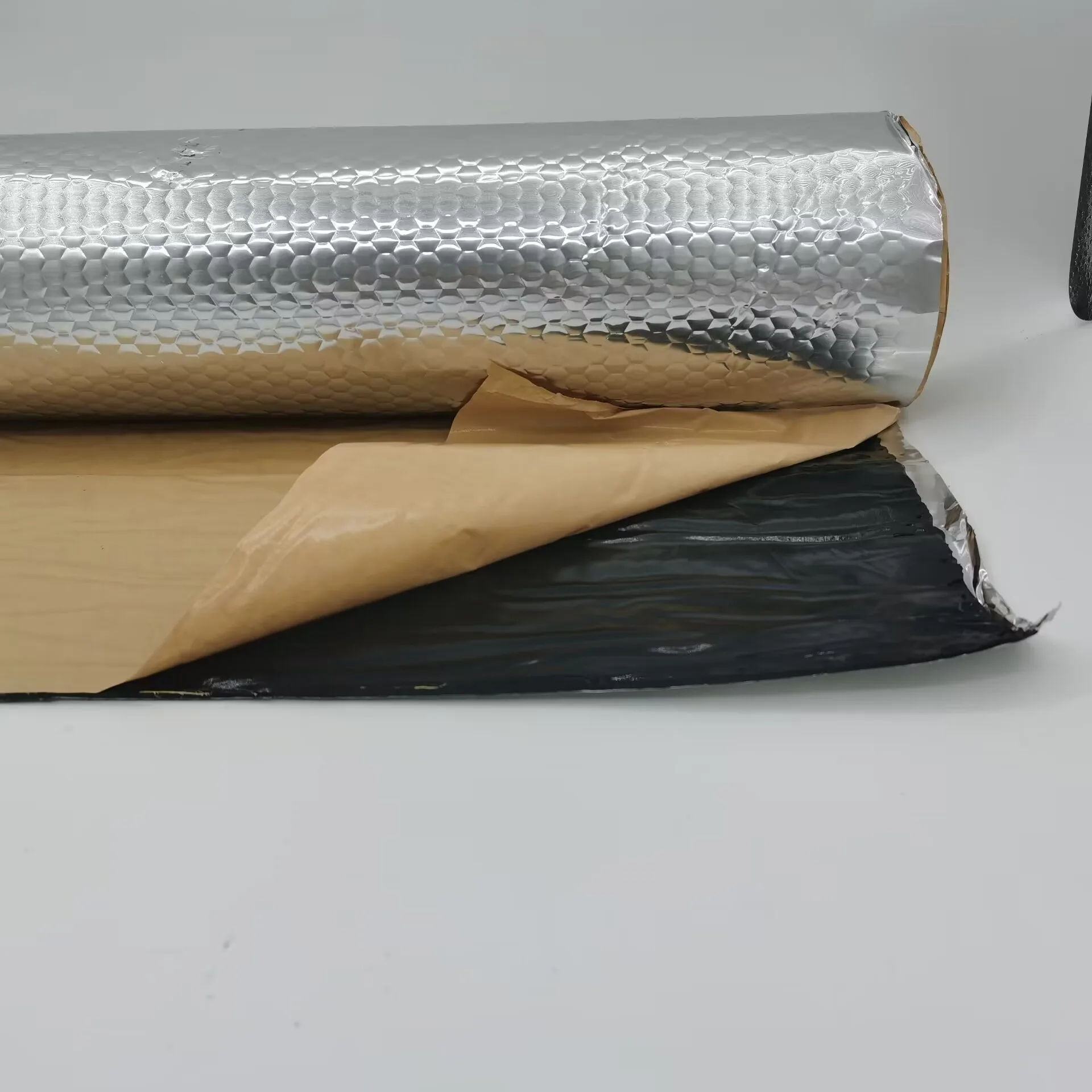 Self-Adhesive 2.5mmx60cmx30cm Butyl Rubber Sheet Car Damping Plate Material