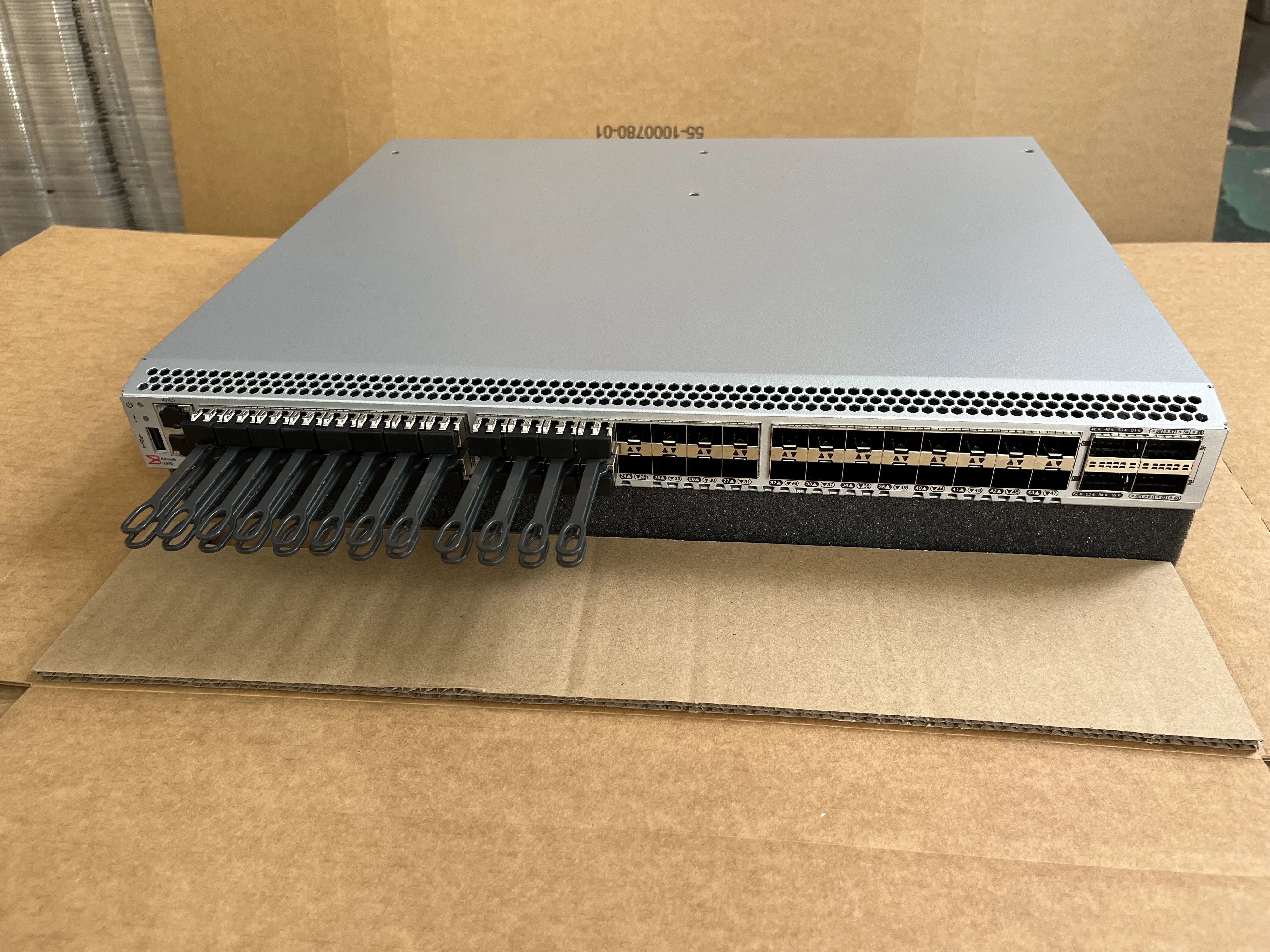 whole sell price brocade G620 32Gb 48-port 24activation 24-16Gb/s san switch