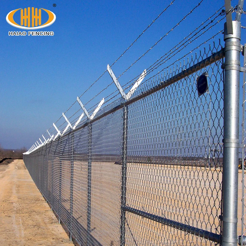 Hot sale cheap wire mesh fence for boundary wall pvc coated chain link fence cyclone wire fence price for philippines