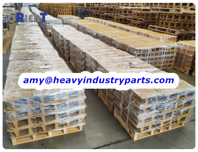 39Links KOMATSU D275 AX5 Lubricated Track Group Assembly 17M-32-02410 for Bulldozer