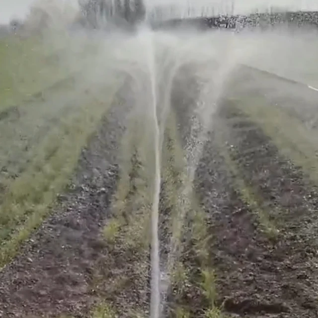 Drip irrigation system automatic lawn sprinkler equipment water drip tape