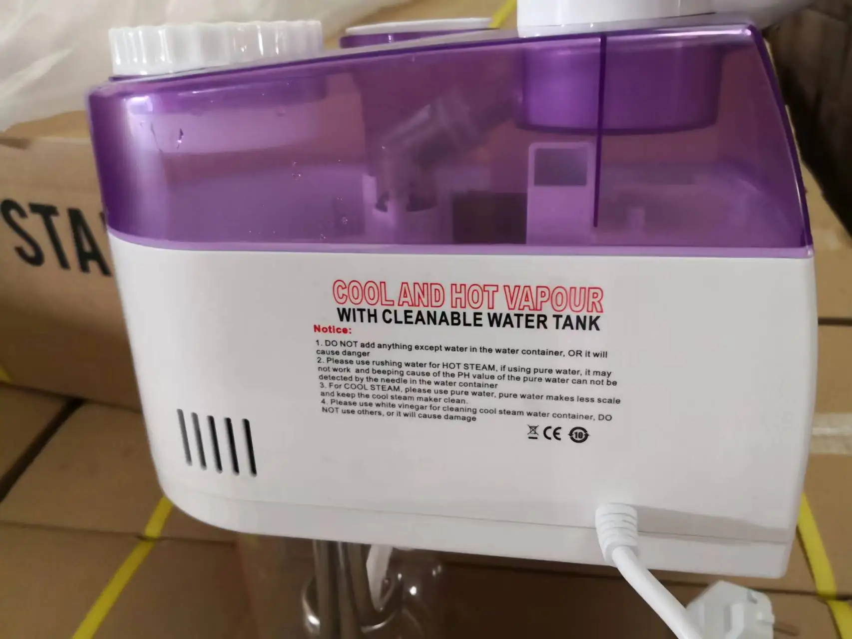 Newest arrived hot and cold ozone facial steamer vapor machine skin care beauty salon nano spray mister face steam  f