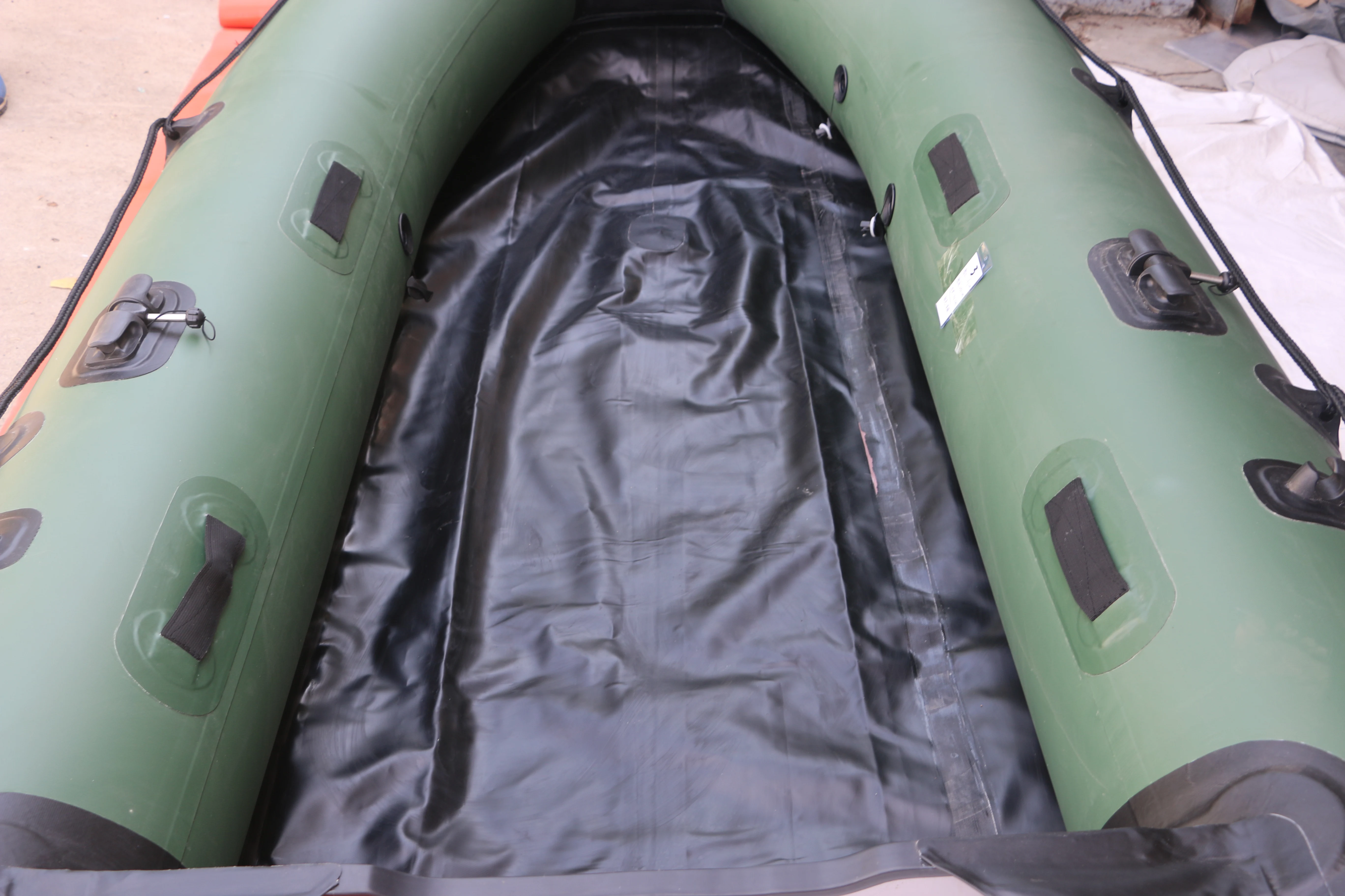 OEM factory 380cm inflatable Rowing boats 2 3 4 5 6 Person Inflatable Kayak Fishing Boat Custom PVC Hypalon