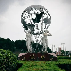 Metal Art Garden Stainless Steel World Globe Decor Sculpture With Human Statue