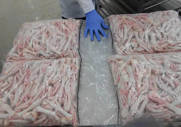 
Delicious Frozen Chicken Feet and Chicken Paws 