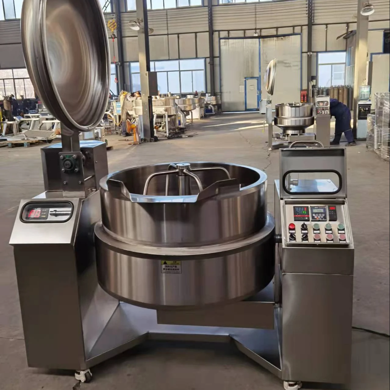 Industrial electric Induction 200L candy mixer auto stir jacketed kettle with mixer