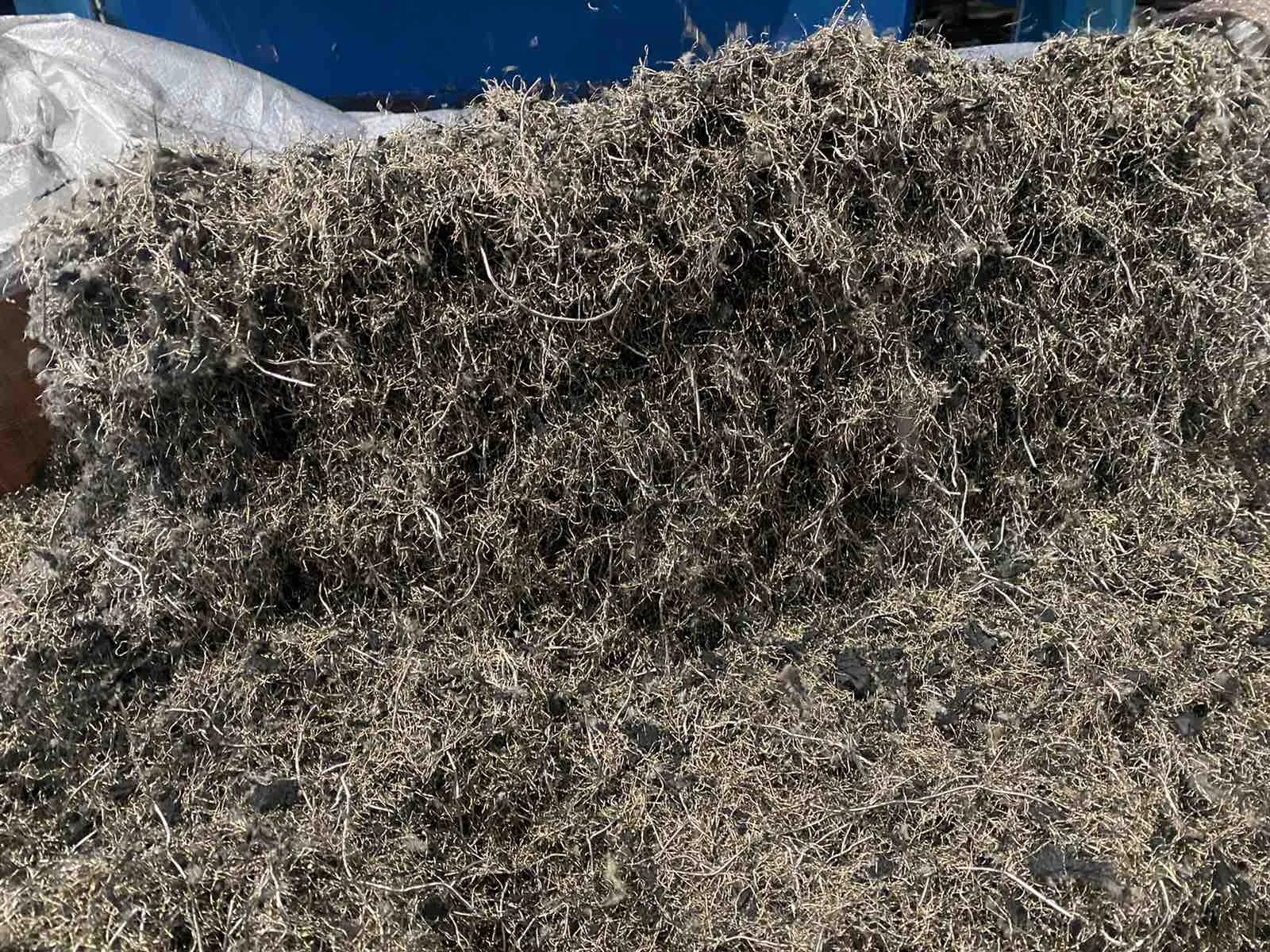 Japanese durable granulated recycled tyre rubber with good quality