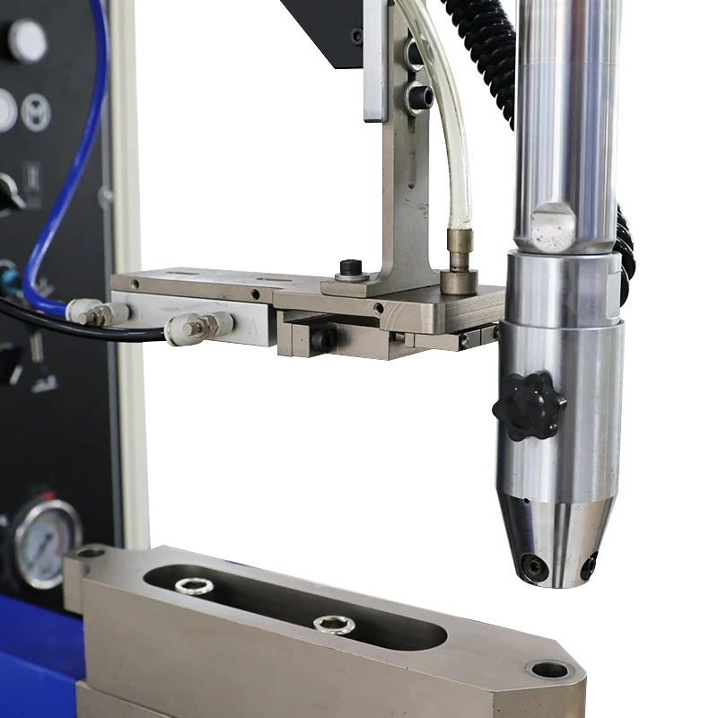 Easy Touch HMI  Precisely Maintaining The Stoppingpoint Of The Machine Cylinder Double Side Trunk Base  Clinching Machine