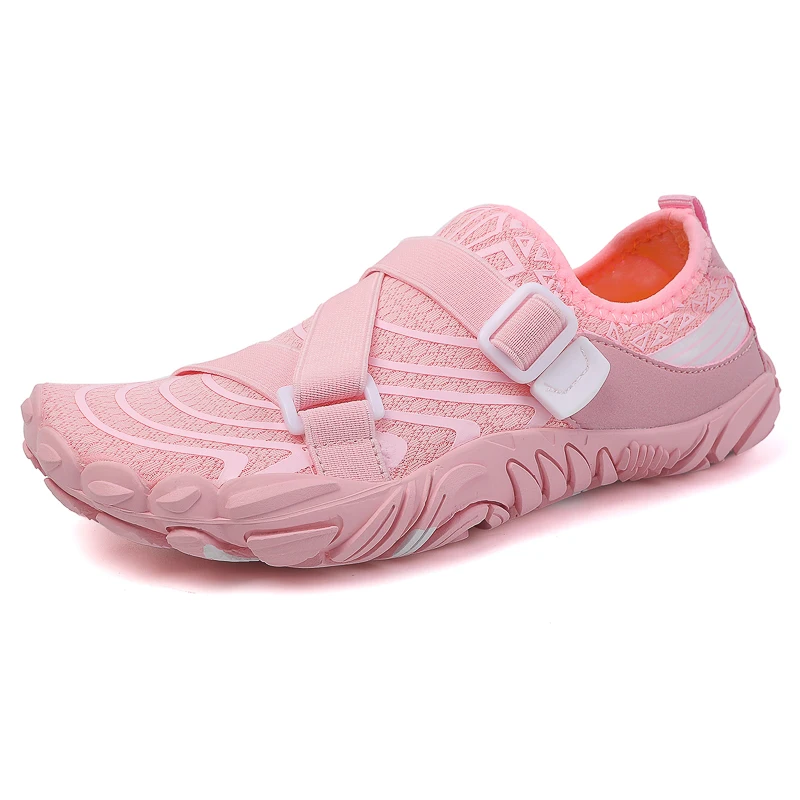 Wholesale Price 2024 Fashion Woman Aqua Barefoot Water Shoes Breathable and Soft Swimming Quick-Drying Beach shoes