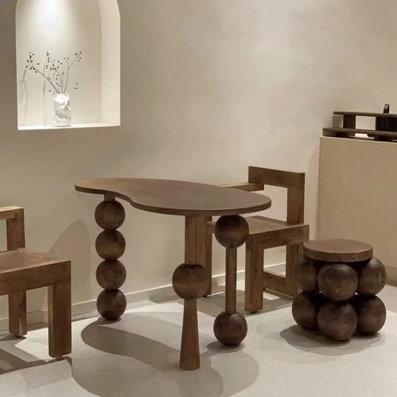 Minimalist style  solid wood round dining table side table modern