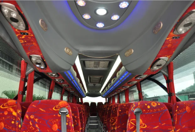  Новый тип Евро 5 12 м роскошный дизельный автобус с 55 сидениями