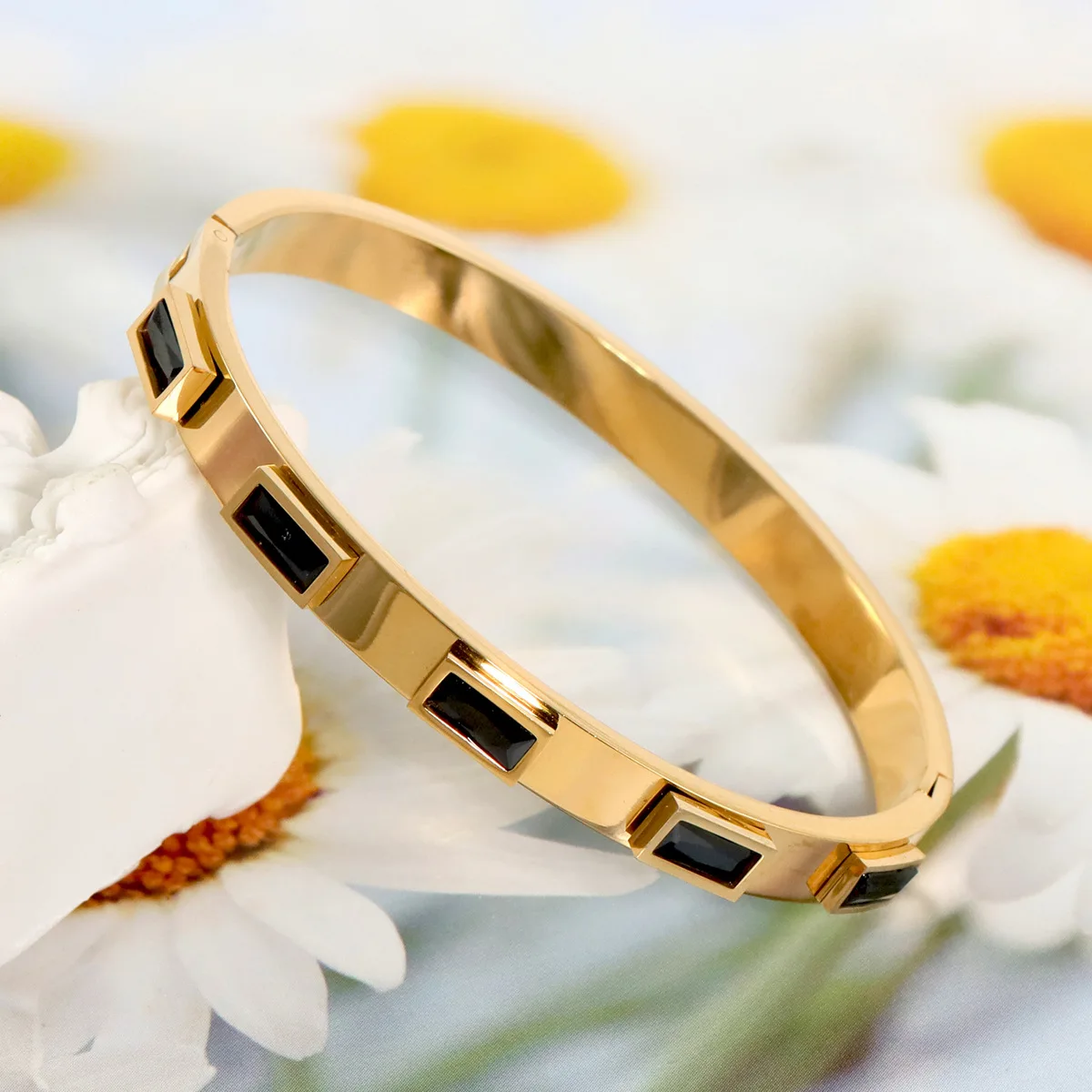 Luxury Fashion Gold Plated Stainless Steel Colorful Diamond Bracelet Bangle Bracelets for Women stainless steel jewelry