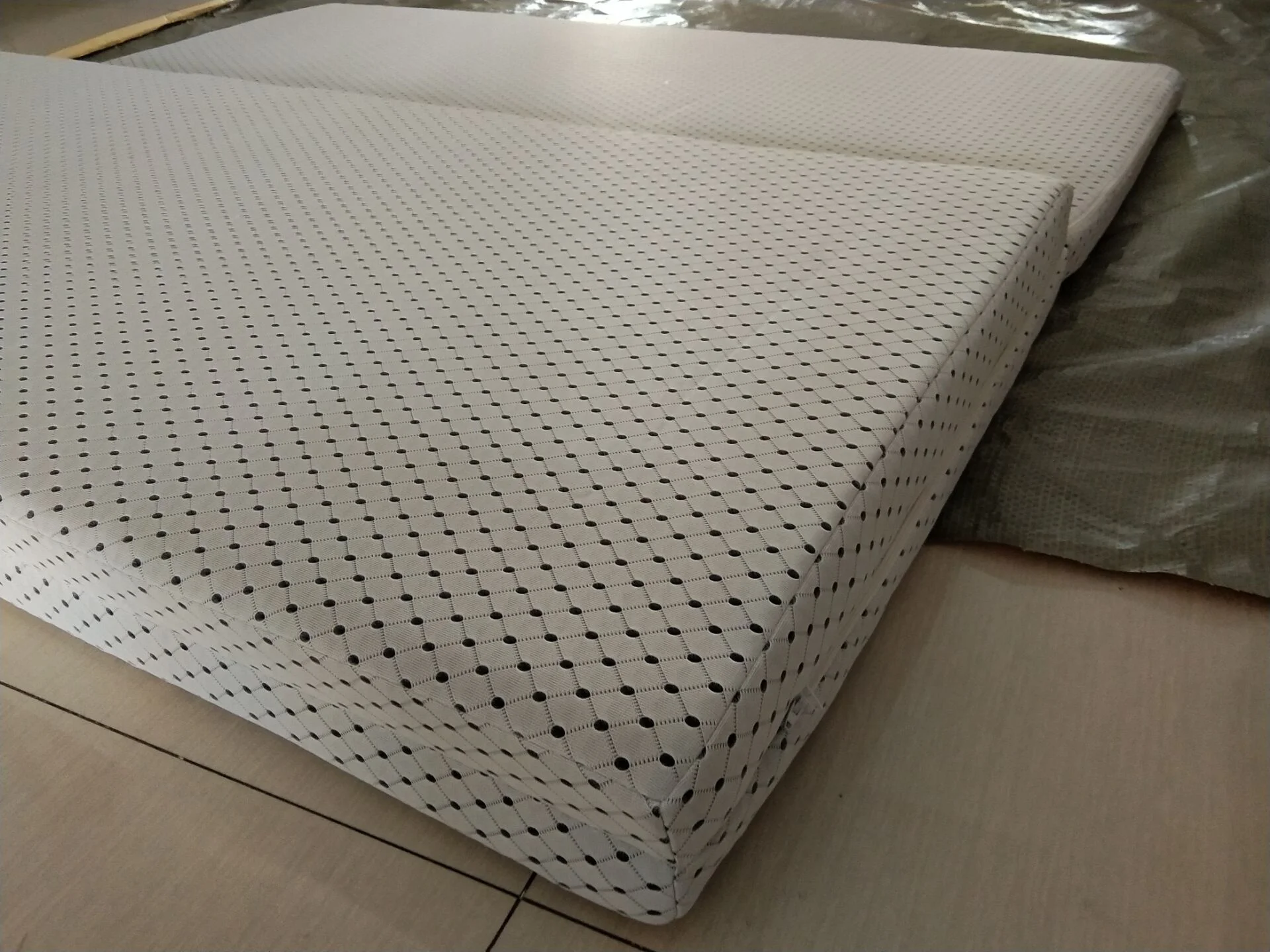 Wholesale purchase of environmental health folding mattress