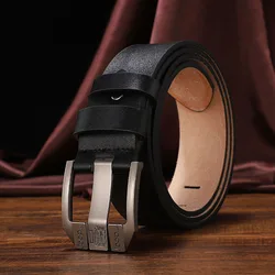 Мужской кожаный ремень с пряжкой