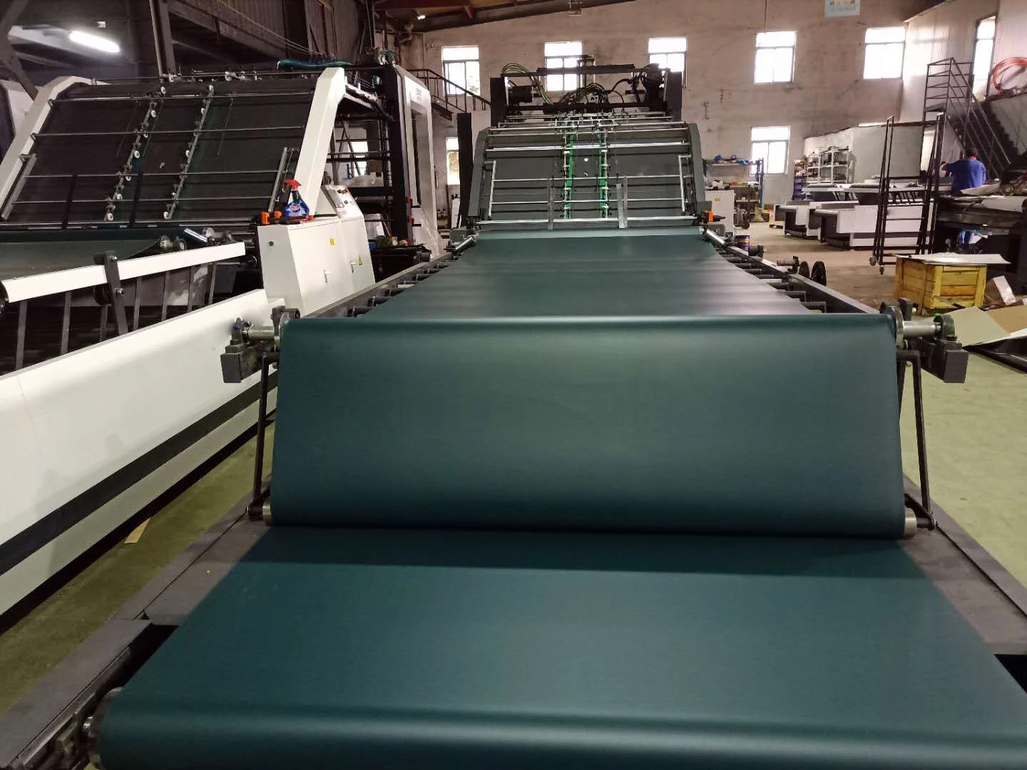 Automatic & Manual Laminating Machine with independent water tank control cycle(YB-1300D/1450D/1650D)