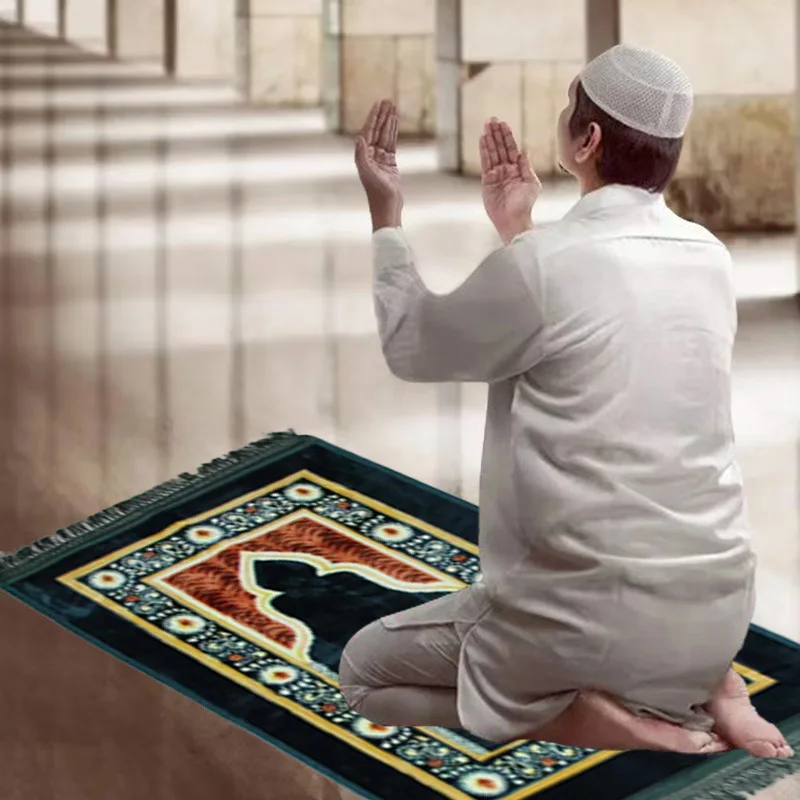 Soft Raschel Prayer Rug Muslim Prayer Mat Islamic Very Thick Prayer Rug   for Eid Travel Ramadan Carpet