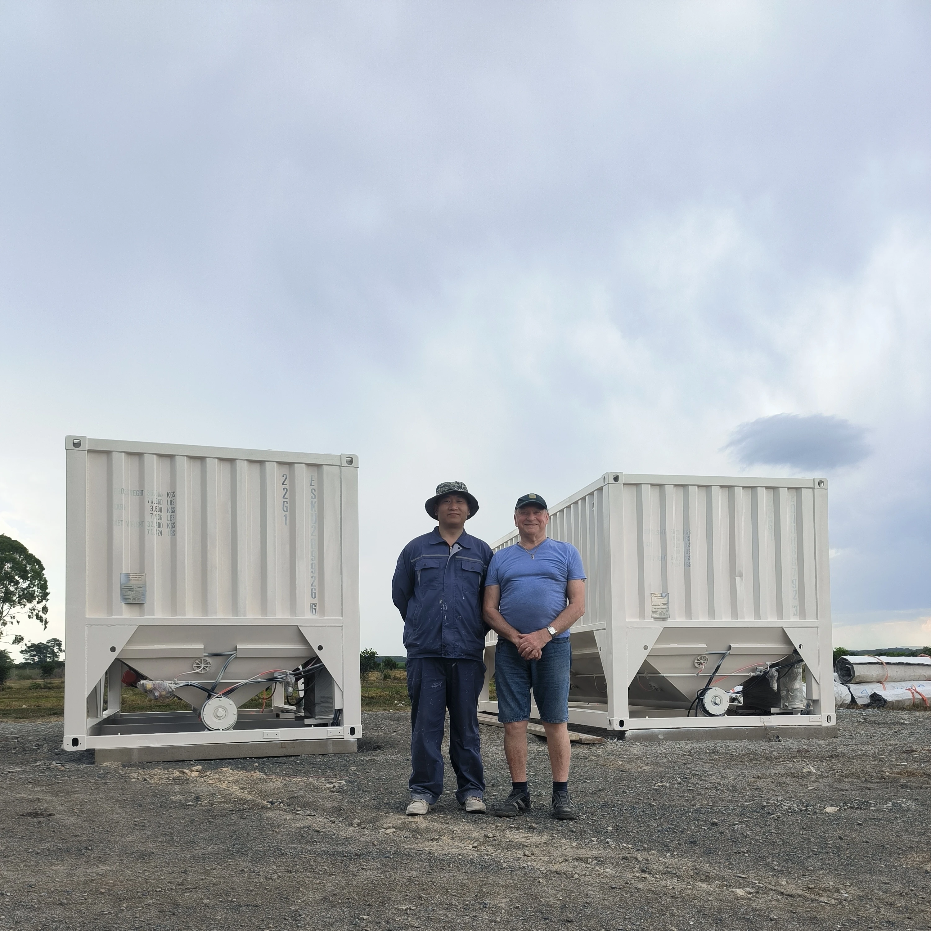 SDDOM Brand Horizontal Cement Silo 20Ton 30ton 50 100 Ton Cement Tank Sale Cement silo