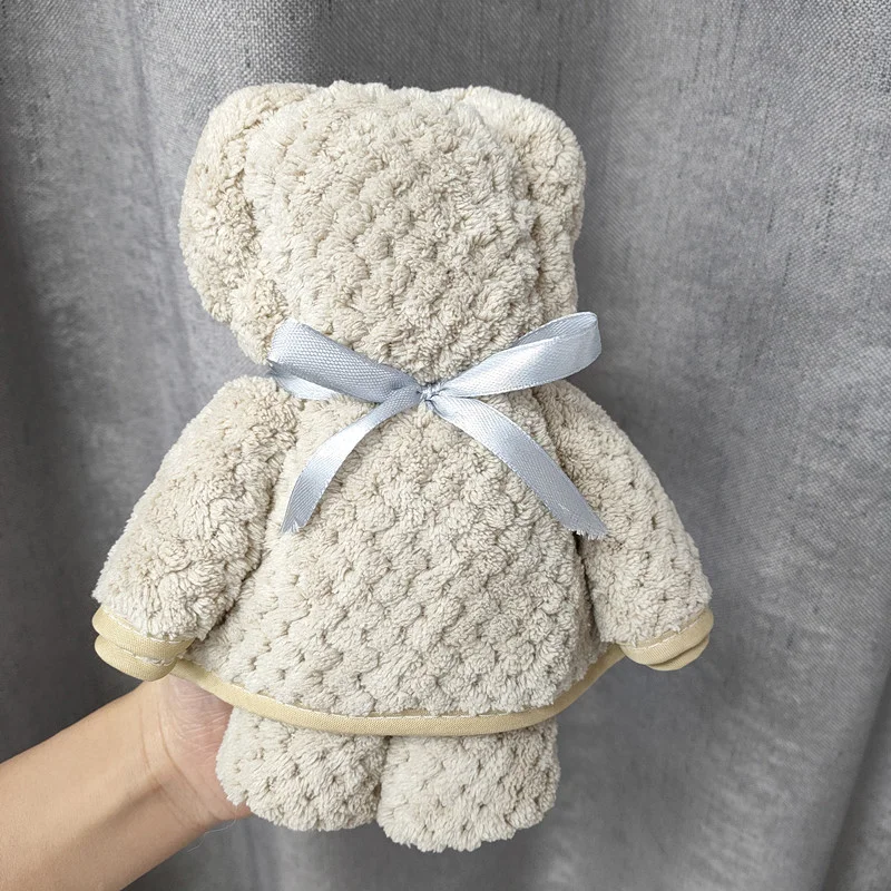 OEM Bear-shaped towel wedding favors gifts grid soft absorbent holiday hand gifts wedding souvenirs for guests