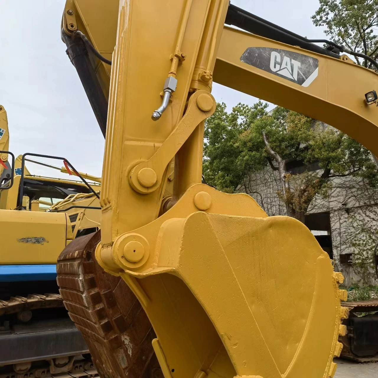 Second hand excavator nice price KOMATSU PC 400-7 used crawler excavators komatsu PC400-7 large excavator