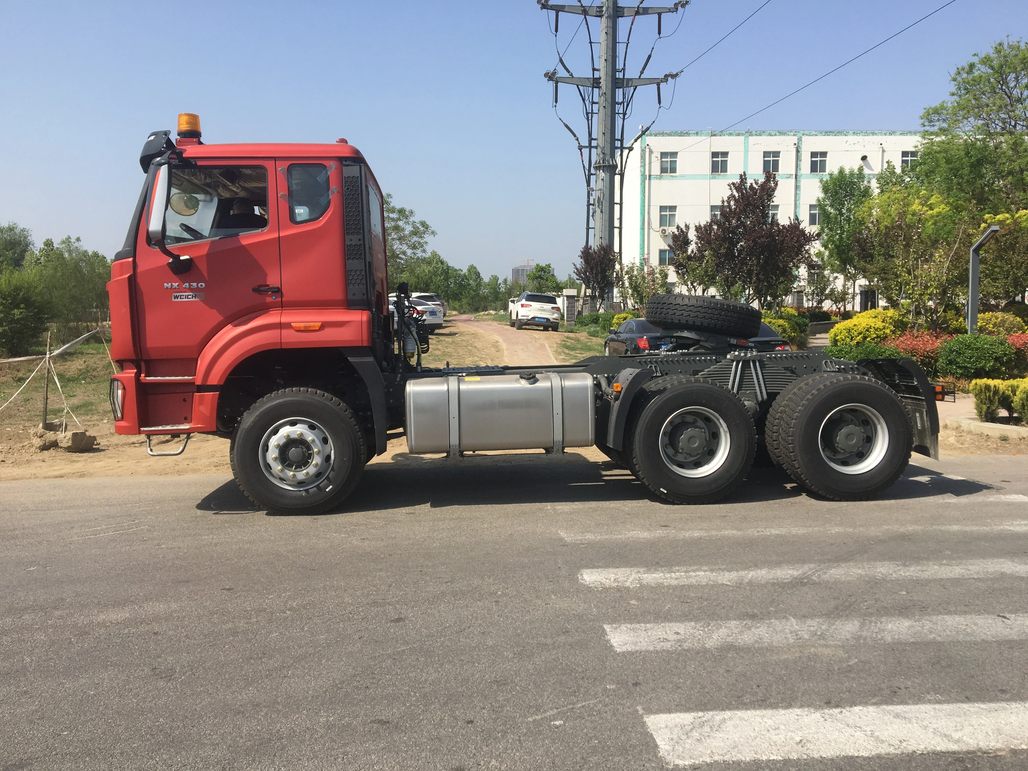 sinotruck sinotruk 430 howo 371 tractor truck price