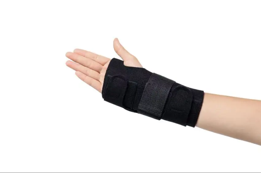 High Quality Wrist Guard Training Sports Gloves Adjustable Wrist Joint Protection Wrist Support