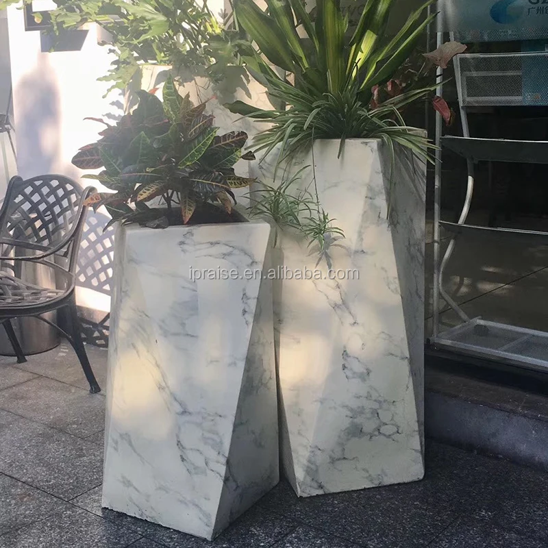 Modern home decor Metal tall outdoor large floor vase black and white plant pot