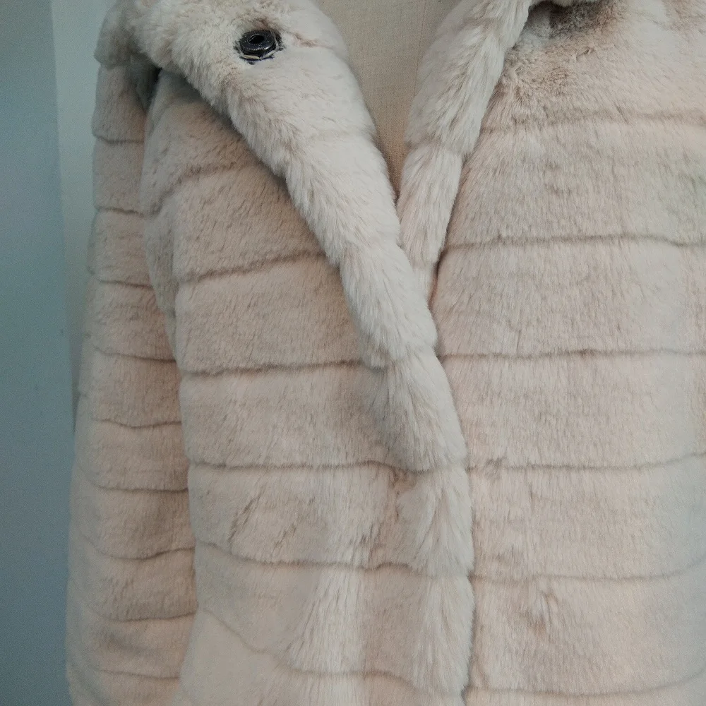 SOFT HAND FEEL FASHION WARM HIGH QUALITY RABBIT FAUX FUR FOR GARMENT/ HOME TEXTILE/ TOYS