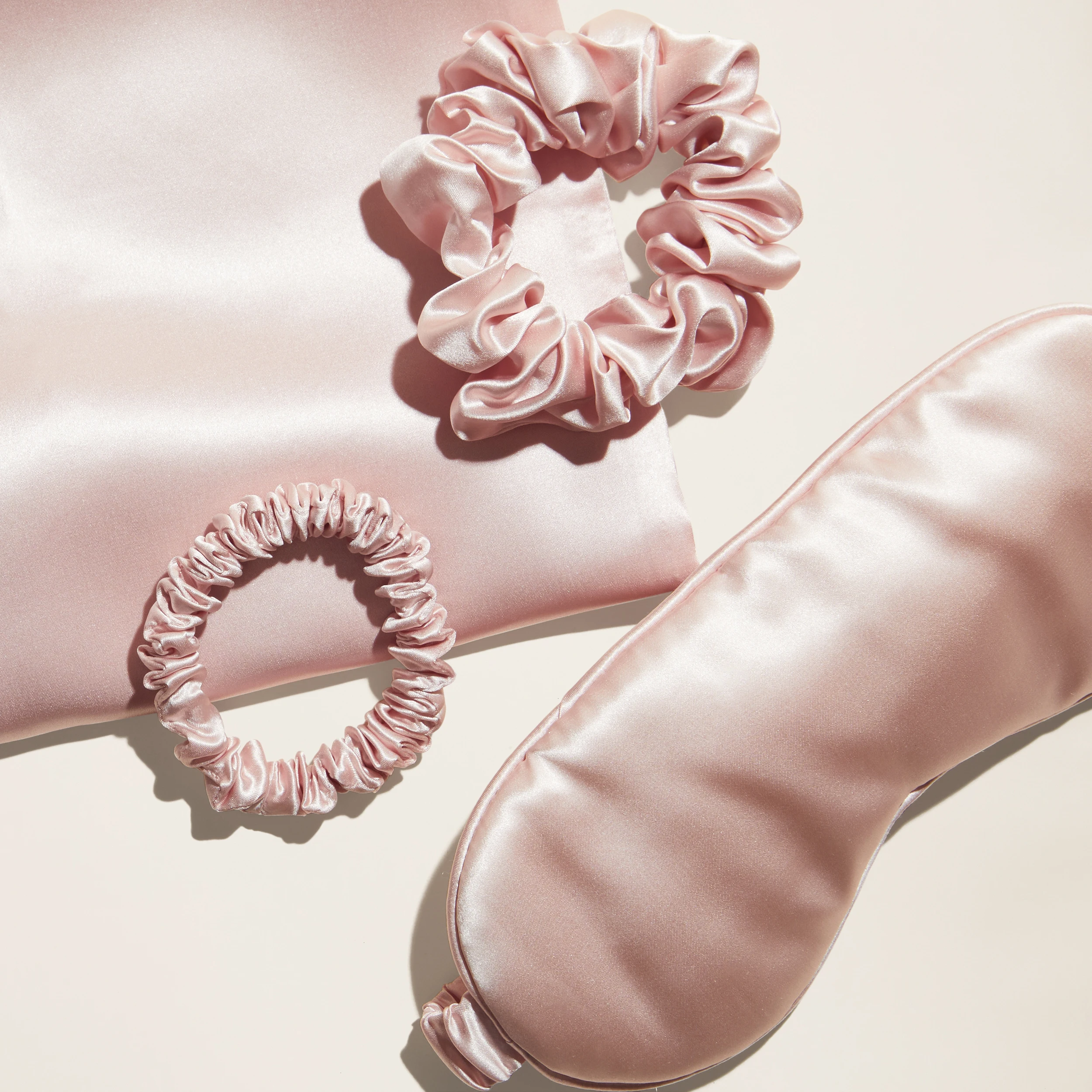 Luxury Super Soft 100%Mulberry Silk PillowCase And Silk Eye Mask Set Silk pillow case Gift Set With Box