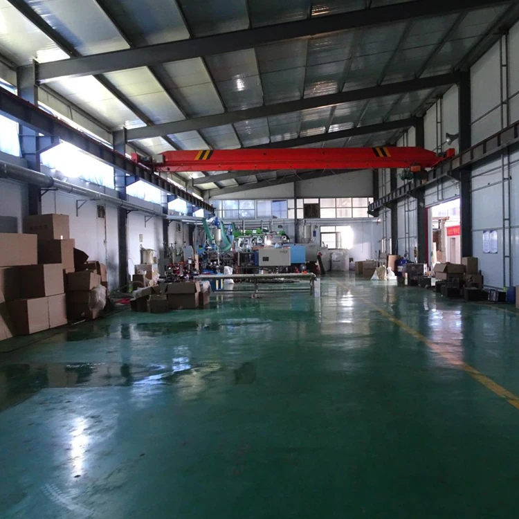 Wholesale 250ml high quality empty Eyelash Cleaning Elbow Lash Rinse Bottle