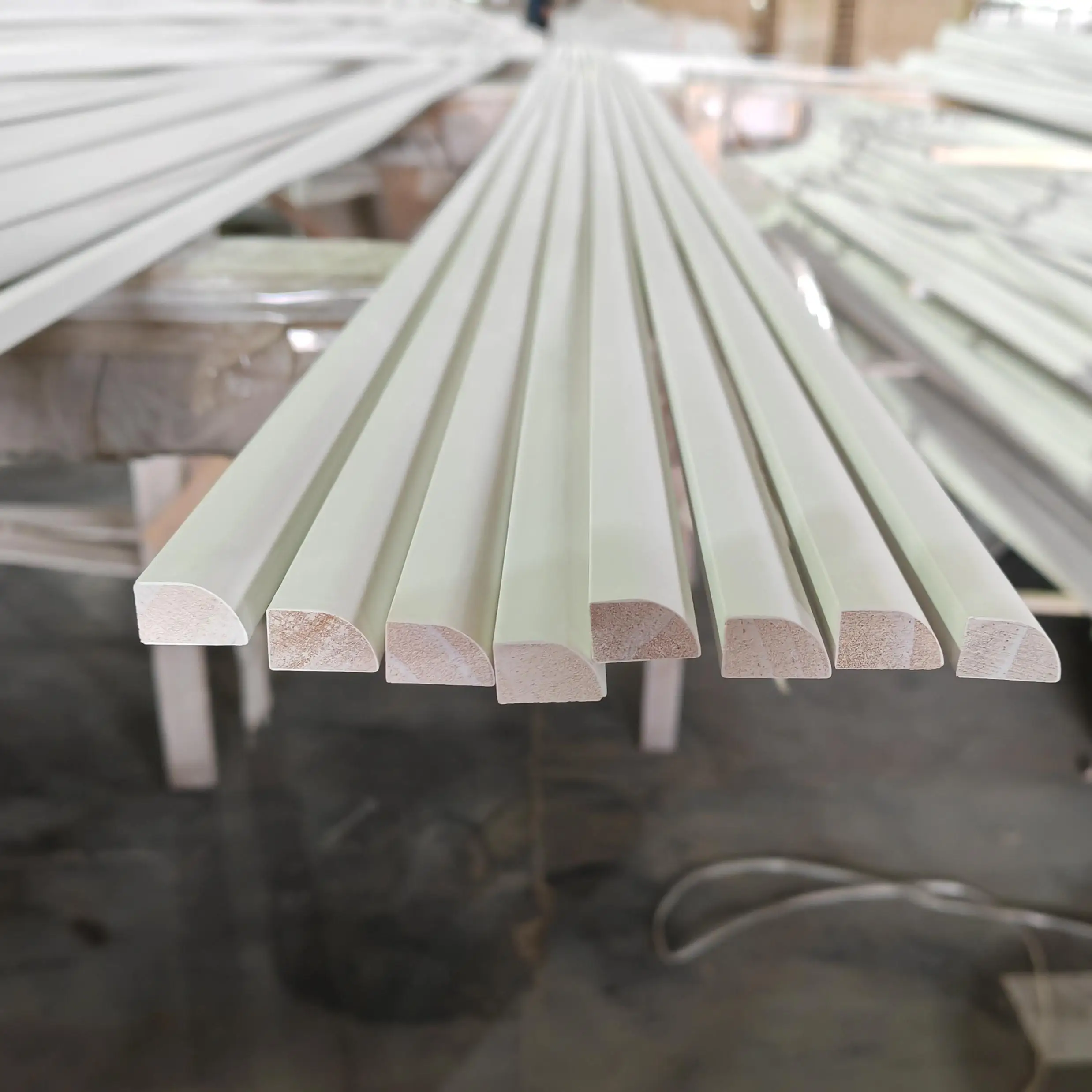Floor Moulding White Primed Pre Finished Pine Finger Joint Shoe Moulding