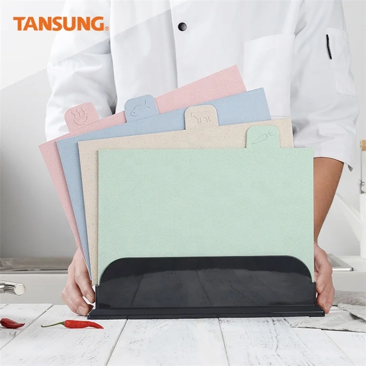 Amazon Hot Sale 4 Pieces Multi Color Natural Wheat Straw Fiber Heat Resistant Kitchen Chopping Cutting Board Set with Holder