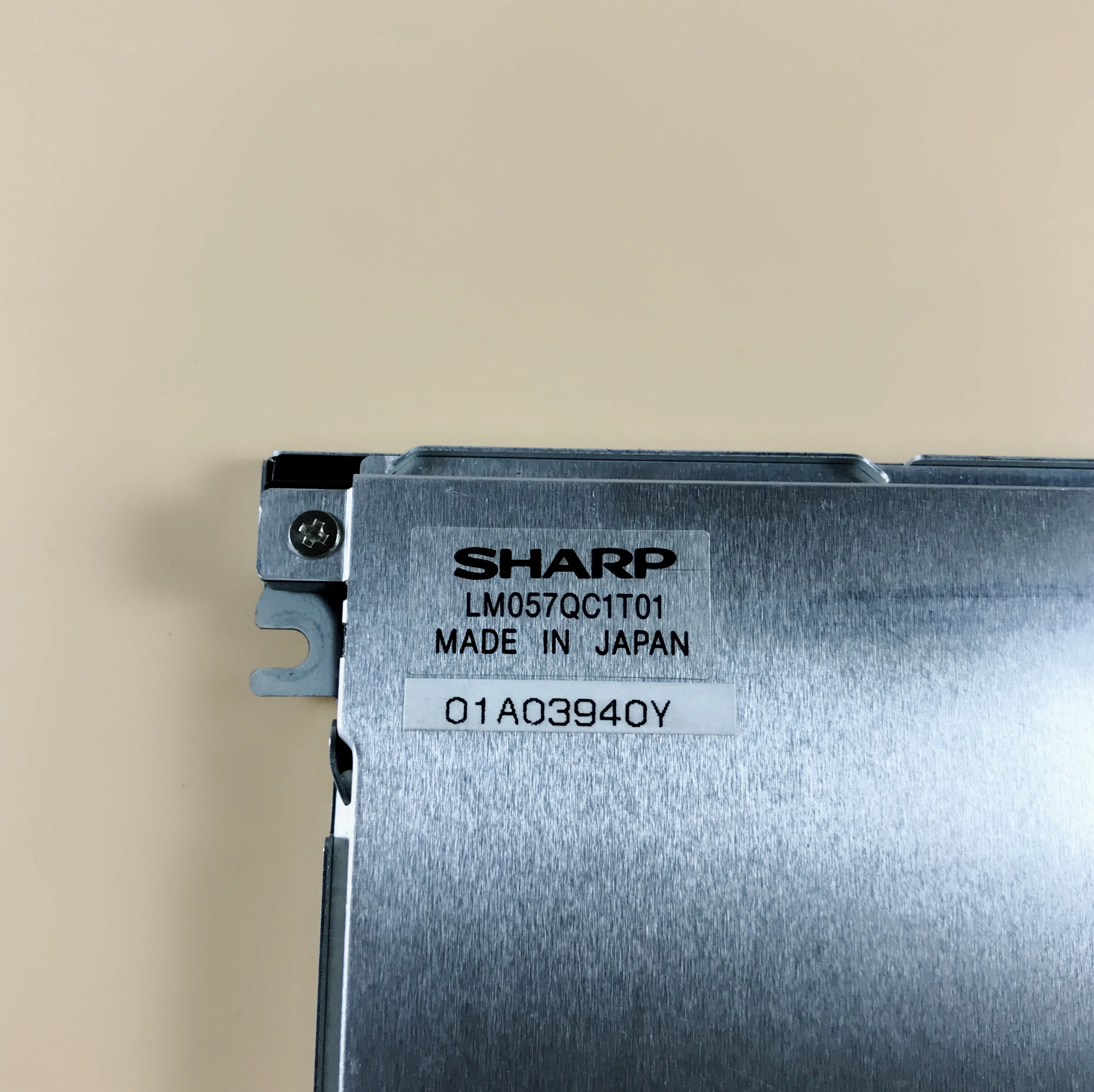 Preferential sale LCD screen panel 5.7 inch LCD Module LM057QC1T01 320*240 Suitable for industrial display