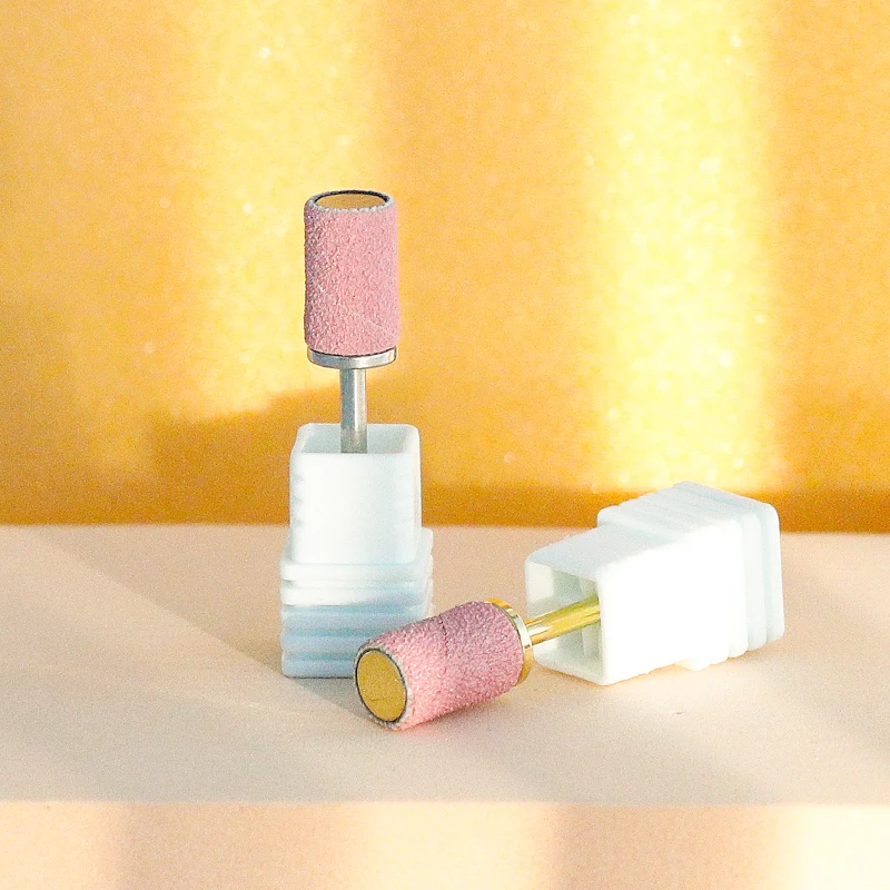 Wholesale Cheaper High Quality Zebra White Pink 150 240Grit 100pcs Per Bag Box Custom Manicure Electric Nail Drill Sanding Bands