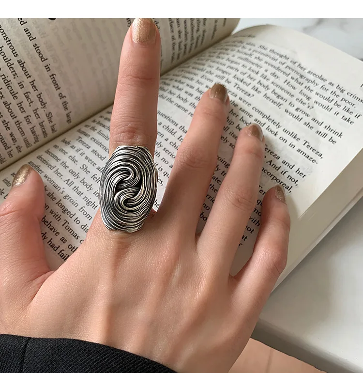 Hot Sales Morning glory national style twisted striped ring female 925 Yintai silver retro light luxury fashion ring