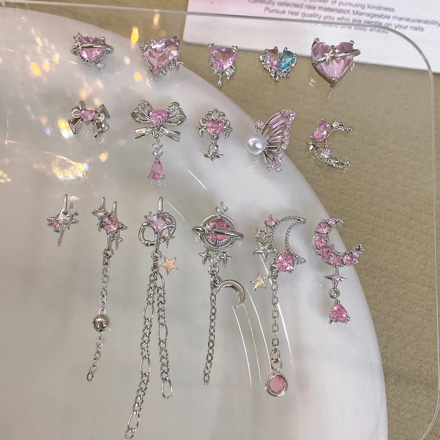 New arrival Luxury nail charms pink nail jewelry silver zircon bow heart 3d nail art for beauty salon