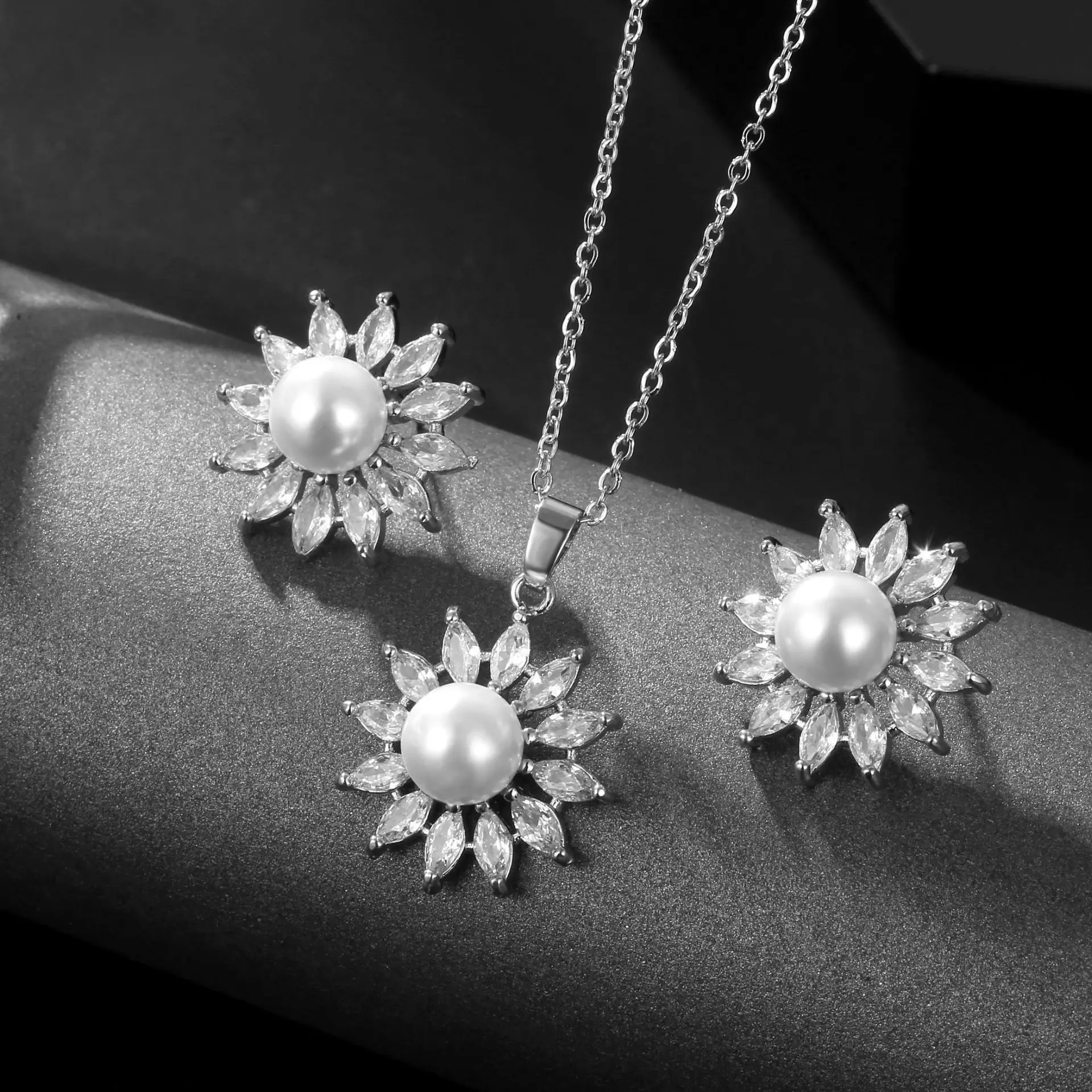 Hainon cheap jewelry set stud earring necklace Flower White zircon Pearl 925 silver plated white Cheap