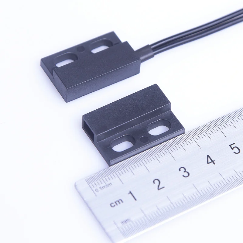 rectangular/cylindrical plastic molded magnetic reed proximity switch/sensor ,magnetic plastic reed switch