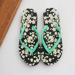 Cheap Wholesale Flip Flops Beach Flip Flops Fashion Women Summer Sandals Non-slip Soft Sole Outdoor Women Flip Flops