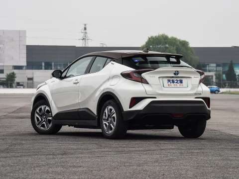 2023 в наличии оптовая продажа TOYOTA IZOA E 400 км новые энергетические транспортные средства тройной литиевый аккумулятор для автомобиля маленький внедорожник 5 мест взрослых