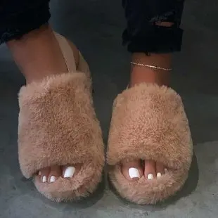 ACORLIFE  Wholesale winter Super Explosive Style Hot sale fur women sandals Fashion Furry Home Flat Furry Slippers