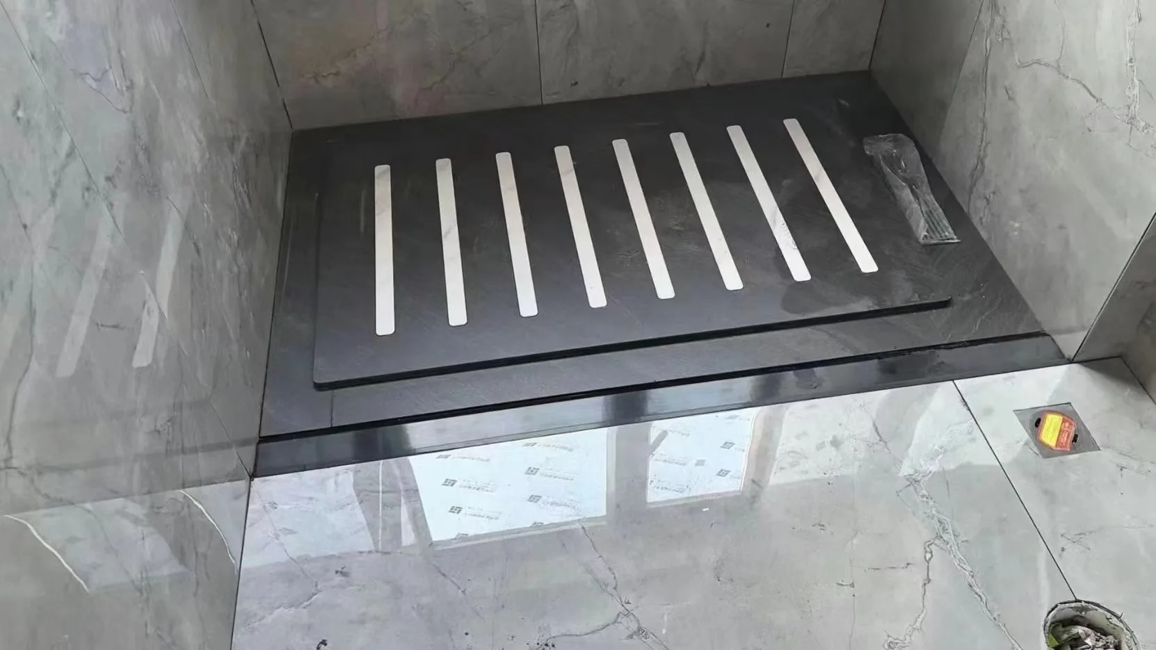 Standard Non-slip Resin square Bathroom Acrylic Pan Shower Tray Base