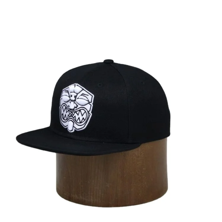 Бейсболка из полиэстера с двухцветным резиновым логотипом