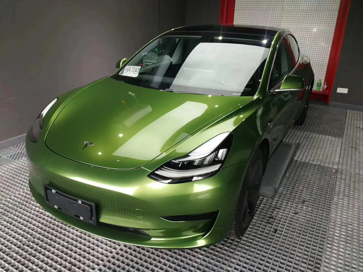Mamba Green Super Glossy Metallic Vehicle Vinyl Wrap Colors For Car 1.52*17M