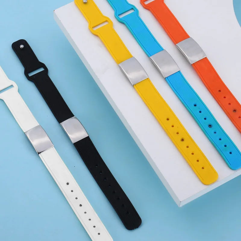 Personalized silicone wrist id sport pin-tuck bracelet with polished name tag