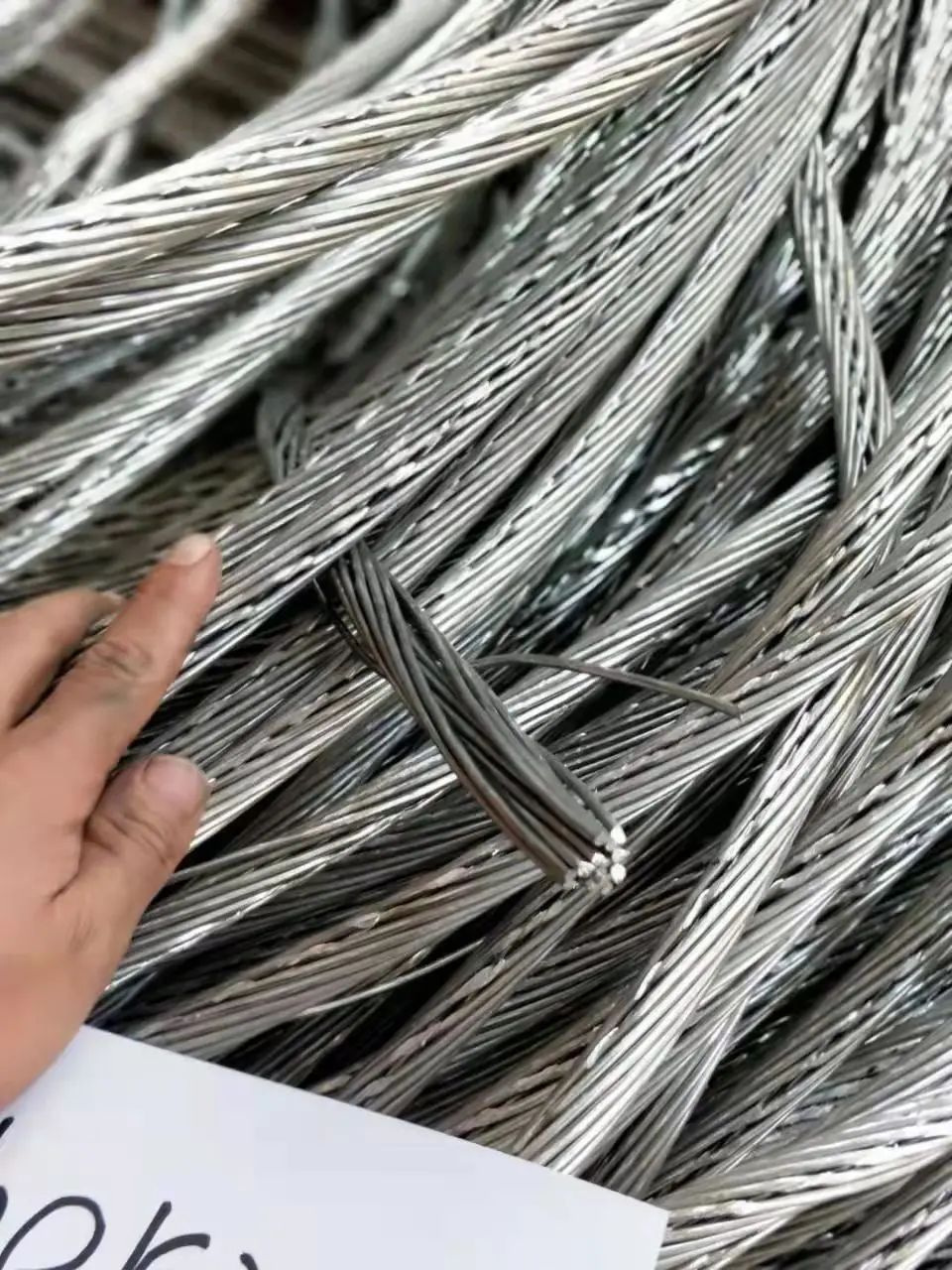 China Manufacturer Aluminum Wire Scraps 99.7% with High Quality