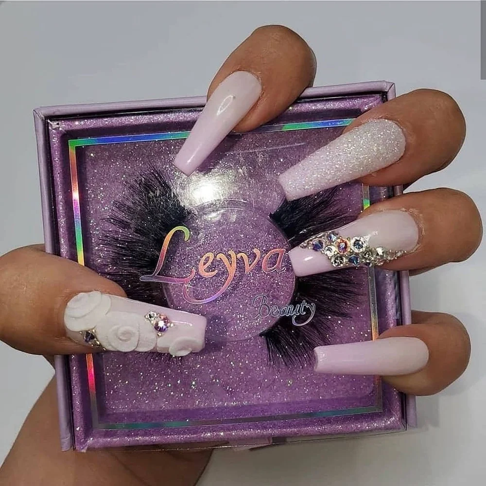 Wholesale new custom eyelash packaging 100% cruelty free 25mm thick mink lashes with custom LASHBOX eyelash packaging