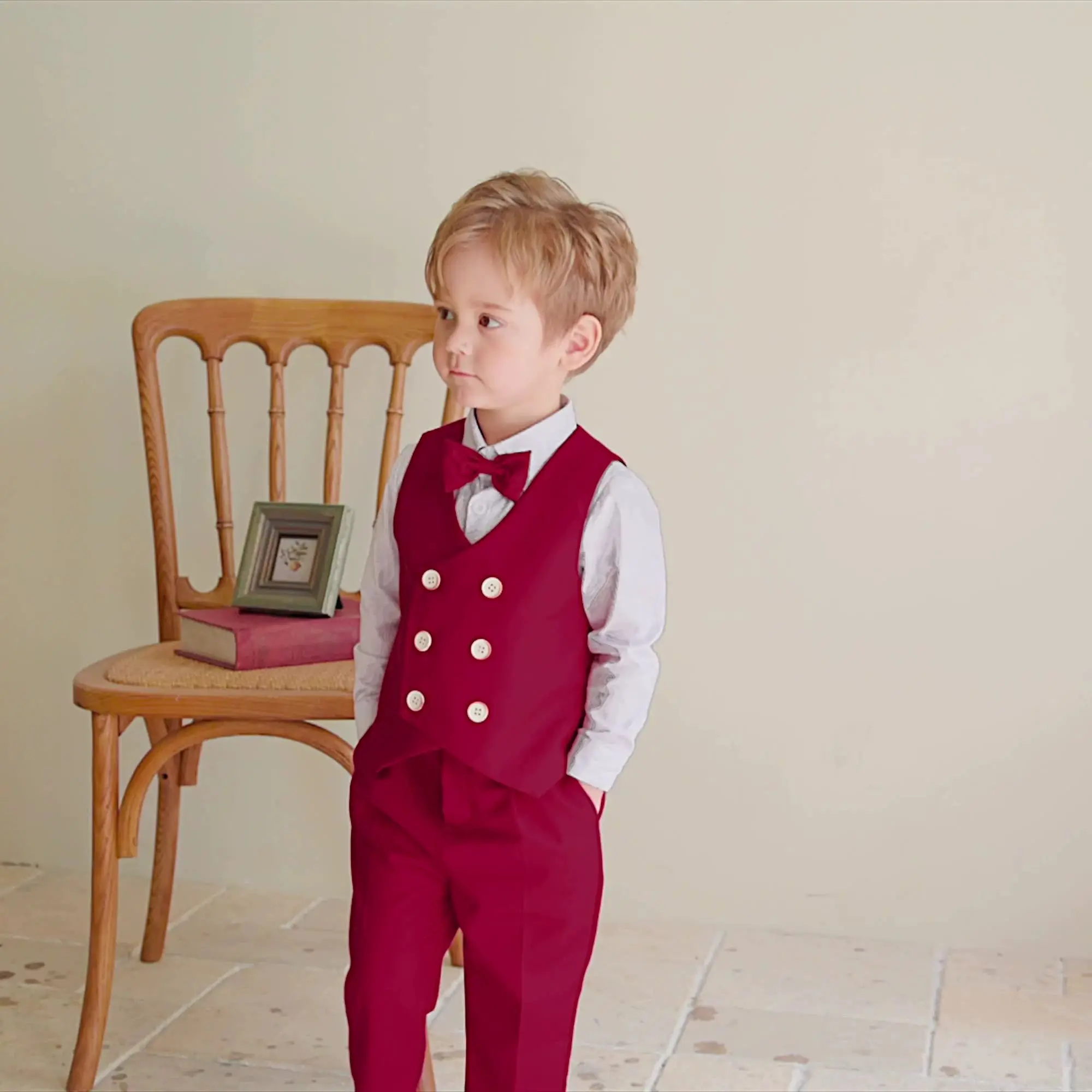 In stock 2024 wholesale hot  baby clothes organic fabric baby clothes baby girl clothes 5 to 6 years free sis