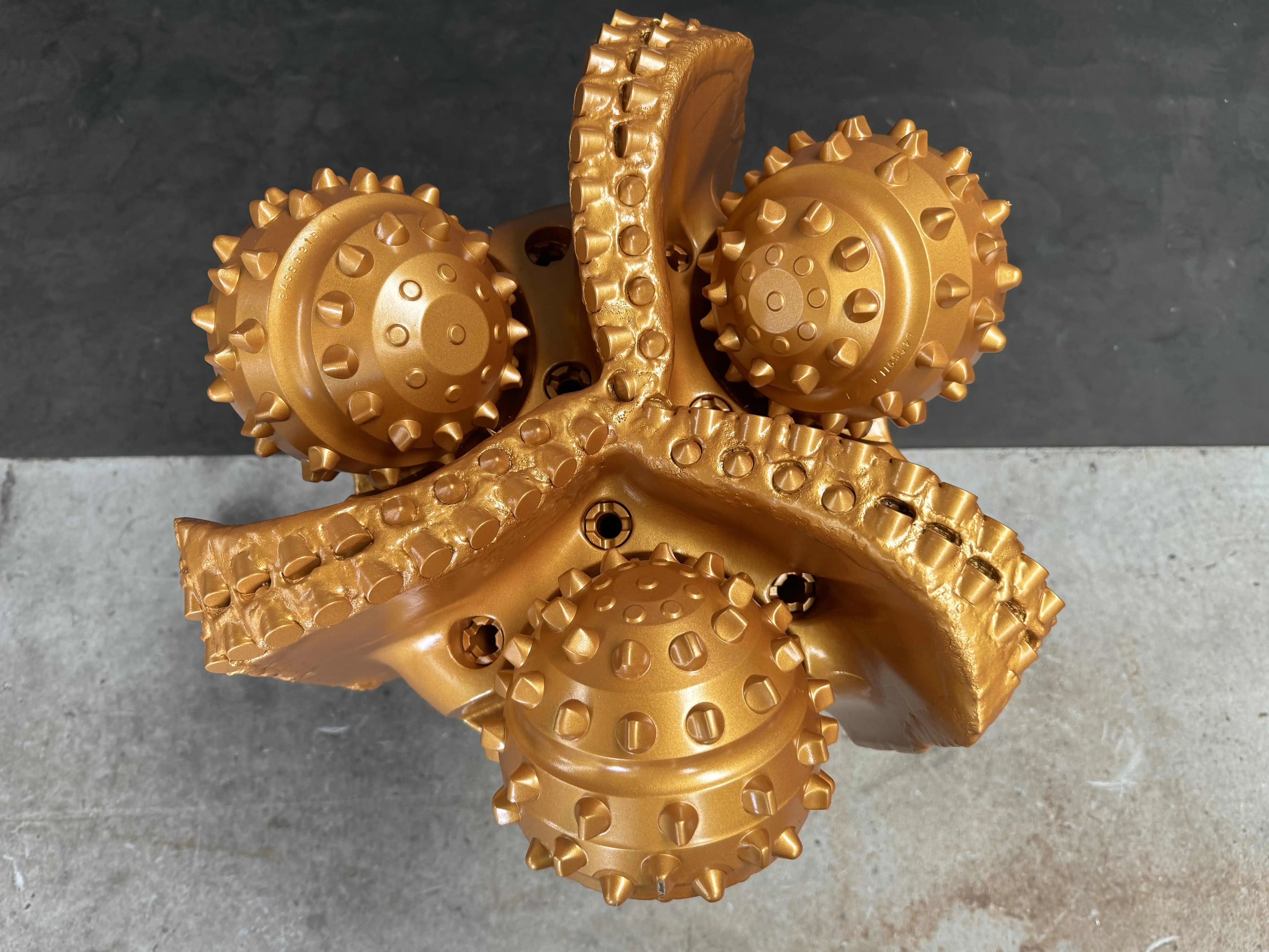 New Hybrid Drill Bit For Drilling Well Drilling Tricone Bit