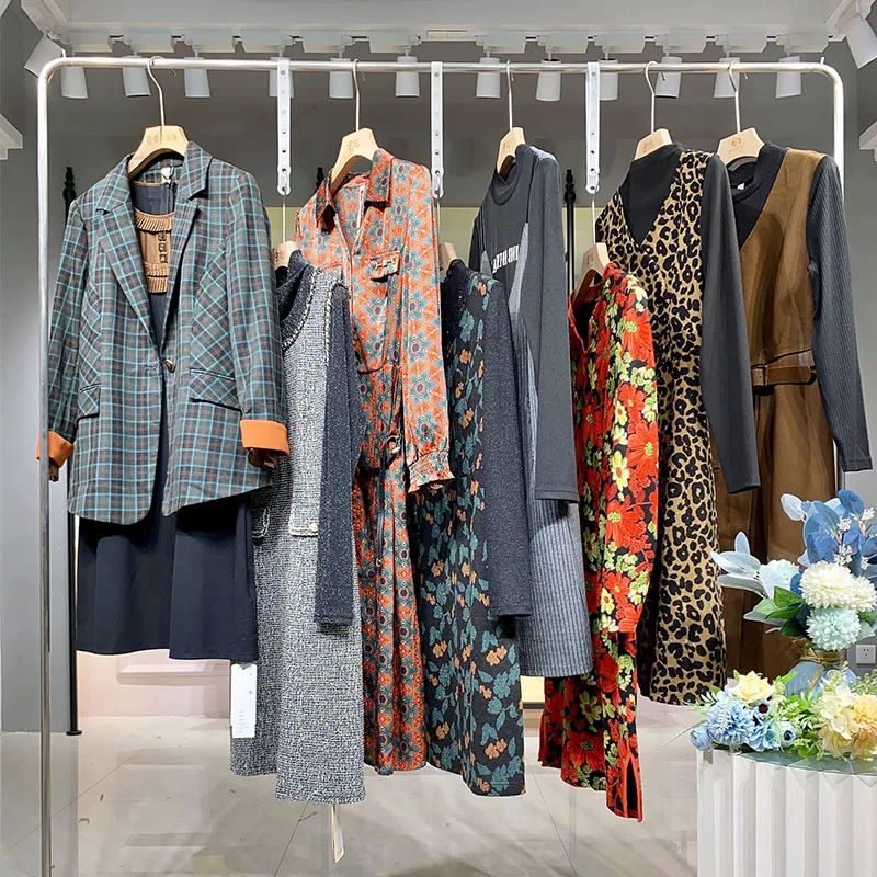 bale mixes clothes bulk assorted brand new casual dress used clothes women apparel stock clothing